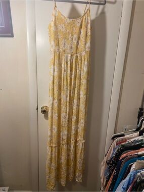 SO Yellow and White Floral Spaghetti-Strap Maxi Dress